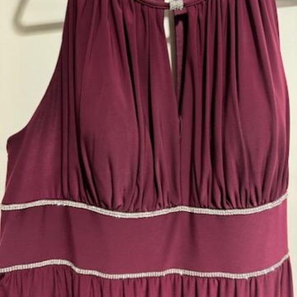 Beautiful Bridesmaid Dress - Picture 11 of 15